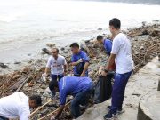 Giat Jalan Santai dan Pembersihan Pantai